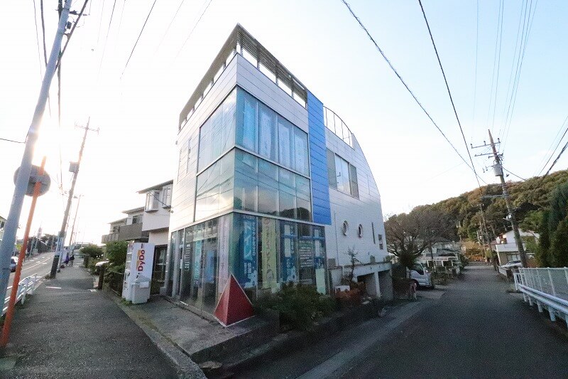 本社